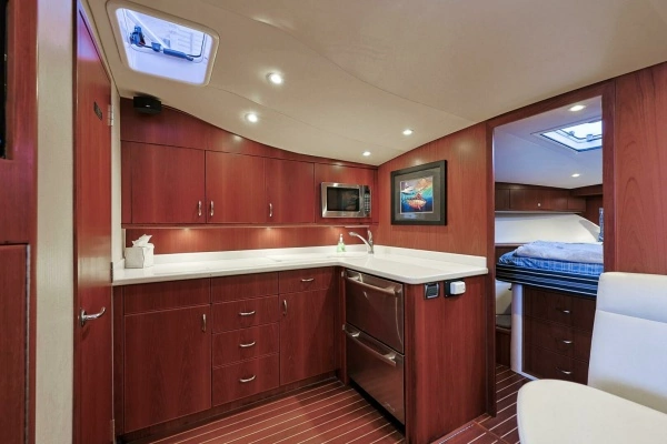 2012 Cabo 40