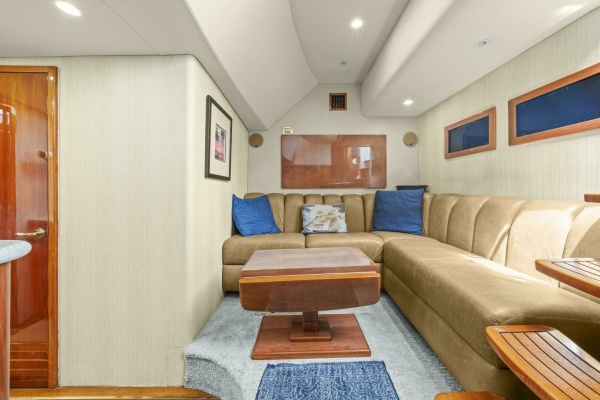 Pale Horse 48ft Buddy Davis Yacht For Sale