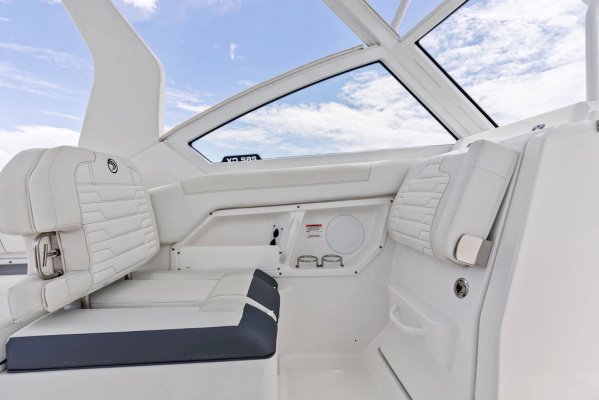 26ft Edgewater Yacht For Sale