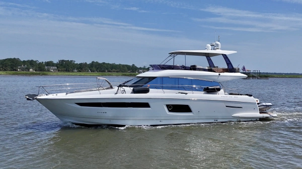 56-ft-Prestige-2017-560 Fly- Isle of Hope Georgia United States  yacht for sale