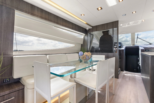 SOLARIS 65ft Uniesse Yacht For Sale