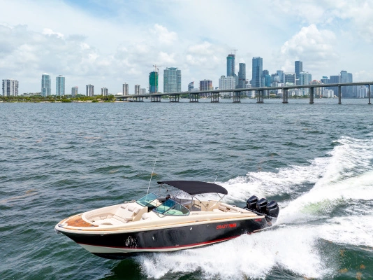 2023 Chris-Craft 35