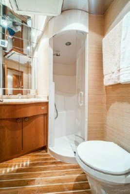 Desperado 77ft Hatteras Yacht For Sale