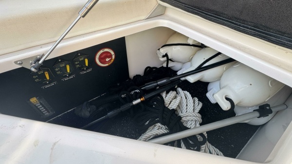 26ft Regal Yacht For Sale