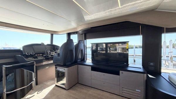 MAVI 57ft Absolute Yacht For Sale