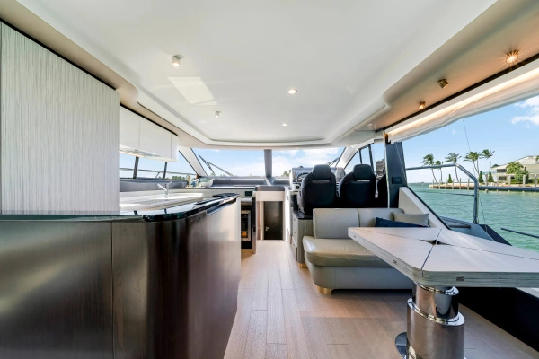 2020 Azimut 60