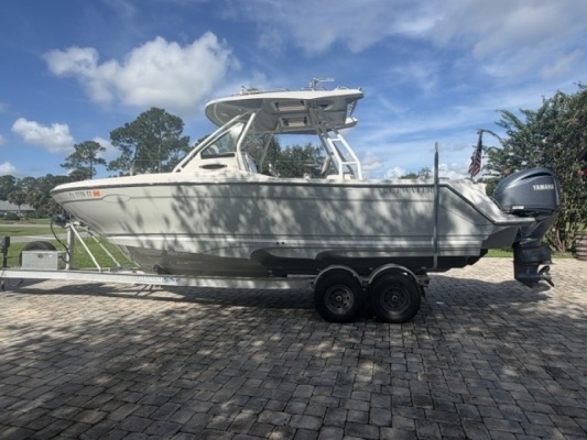 Cutwater 24 - Exterior Profile