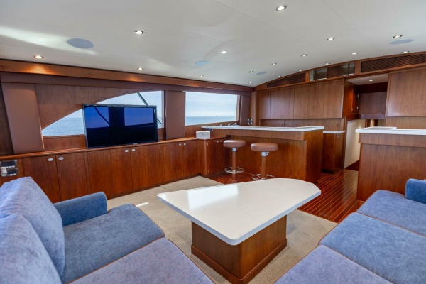 2006 Jim Smith 68 Convertible- Salon
