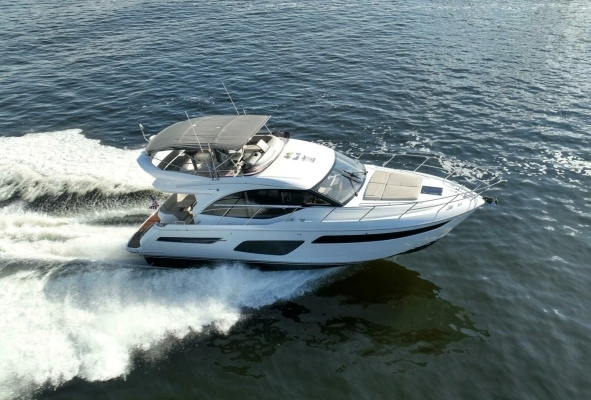 2021 Princess 50