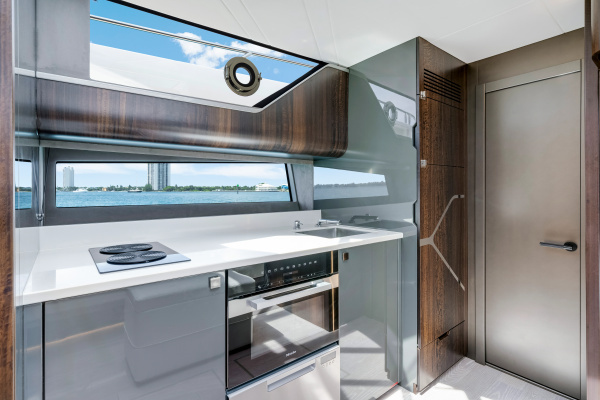 Fin 55ft Sunseeker Yacht For Sale