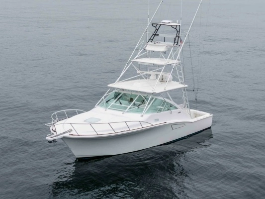 2008 Cabo 38