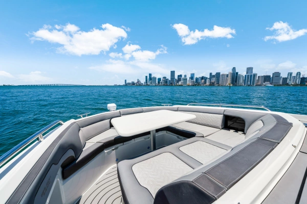 2023 Galeon 37
