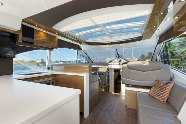 45ft Cruisers Yacht For Sale