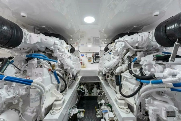 2021 Viking 54