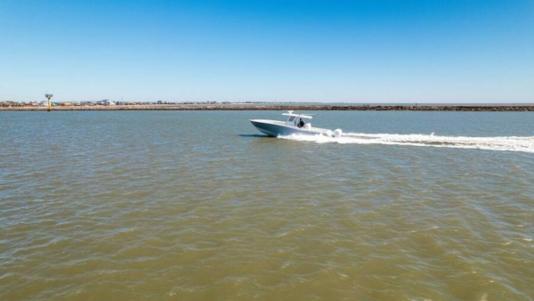 39ft Invincible Yacht For Sale