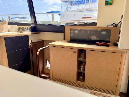 2017 Prestige 56