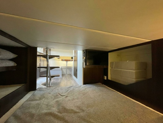 38ft Cruisers Yachts Yacht For Sale