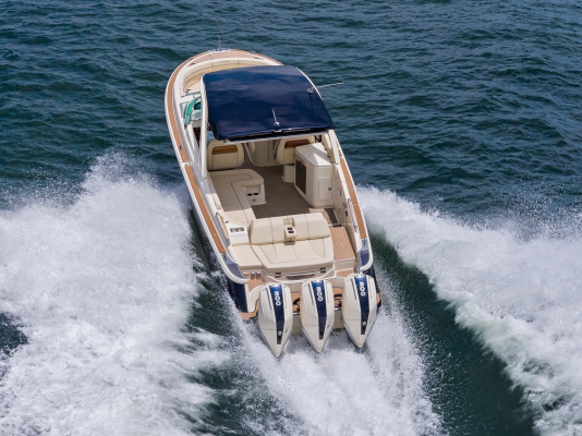 35ft Chris Craft Yacht For Sale