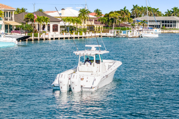39ft HCB Yacht For Sale