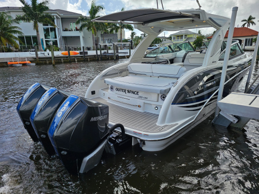 OUTER SPACE 35ft Formula Yacht For Sale