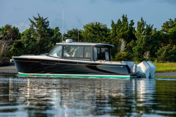 38-ft-MJM-2025-3-NEW MJM 3-Naples Florida United States yacht for sale