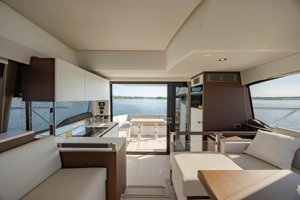 2024 Prestige 46