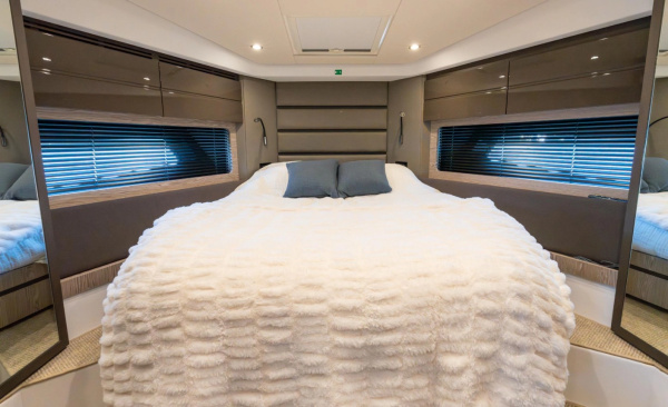 OUR TRADE 45ft Azimut Yacht For Sale