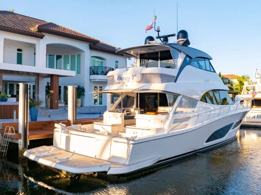 2023 Riviera 64