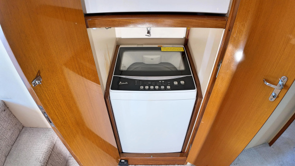 47ft Viking Yacht For Sale