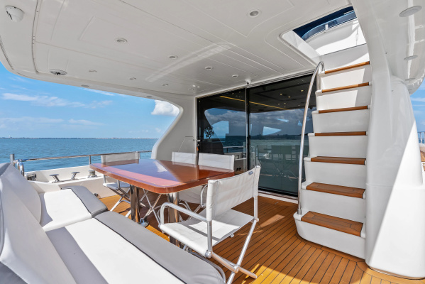 SOLARIS 65ft Uniesse Yacht For Sale