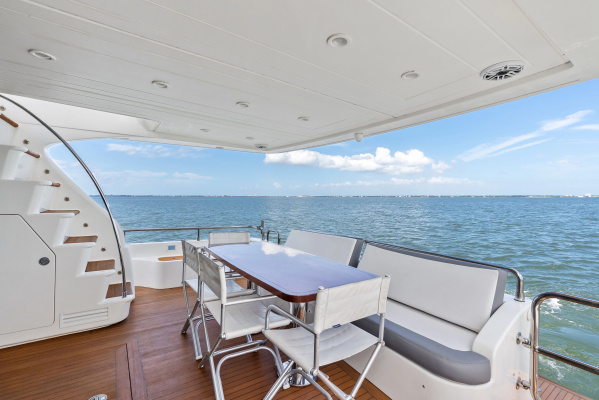 SOLARIS 65ft Uniesse Yacht For Sale