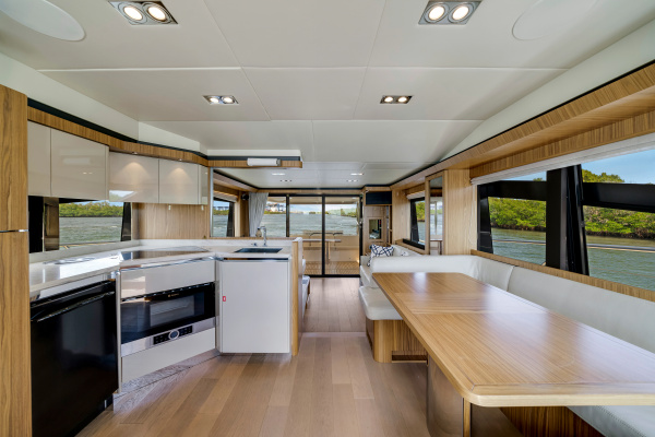 60ft Absolute Yacht For Sale
