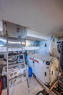 2003 Ocean Yachts 65