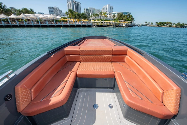 2020 Sunseeker 38
