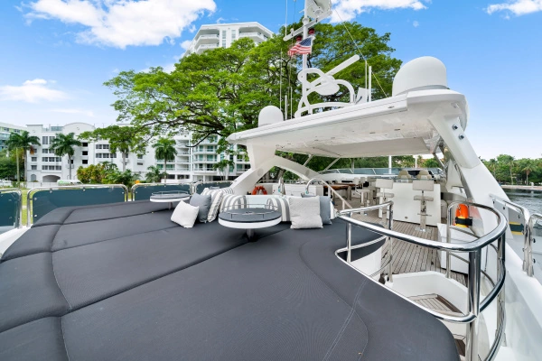 2010 Sunseeker 112