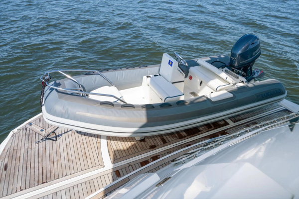 VANGUARD 82ft Sunseeker Yacht For Sale