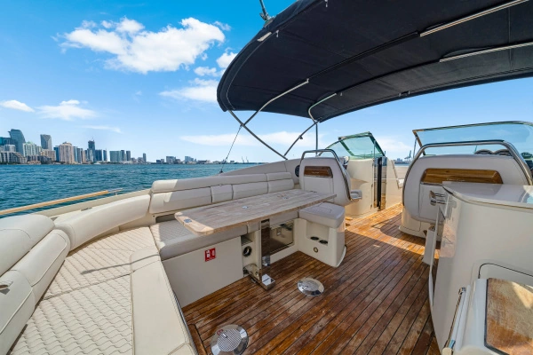 2023 Chris-Craft 35