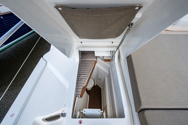 2012 Cranchi 56