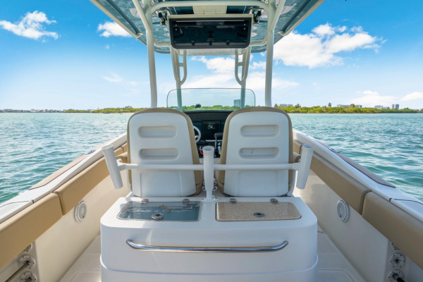 Re Powered 29ft Chris Craft Yacht For Sale