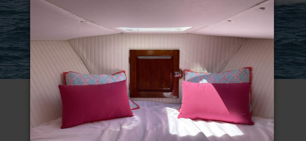 Double Diamond 31ft Bertram Yacht For Sale