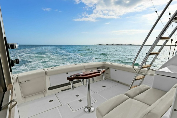 Salty Dach 39ft Tiara Yachts Yacht For Sale