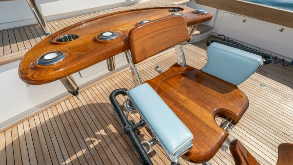 Viking 90C Yacht For Sale