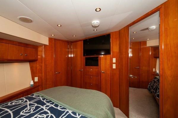 MoonTan 65ft Hatteras Yacht For Sale