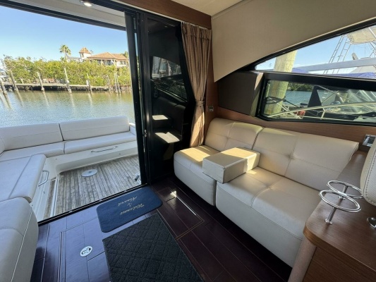 Lopez Cove II 47ft Sea Ray Yacht For Sale