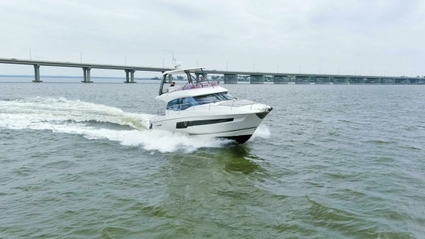 2023 Prestige 46