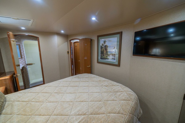 Scandaloso 56ft Viking Yacht For Sale