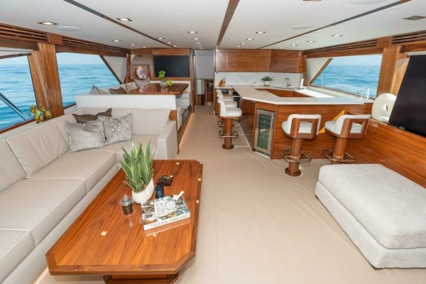 2025 Viking 90