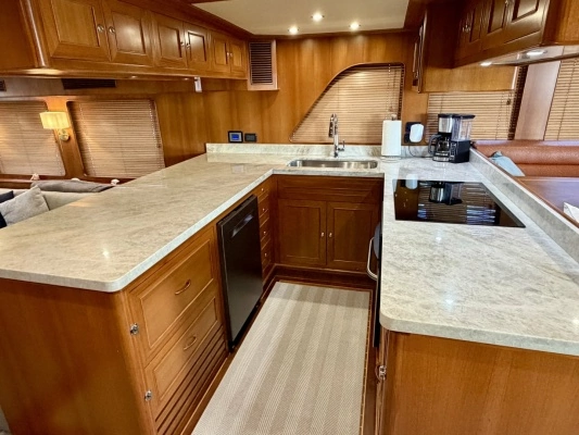 2012 Alaskan 70