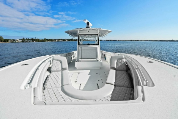 39ft Yellowfin Yacht For Sale