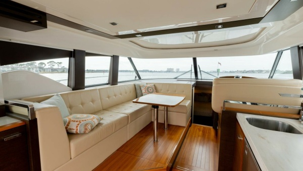 Silver Lining 44ft Tiara Yachts Yacht For Sale